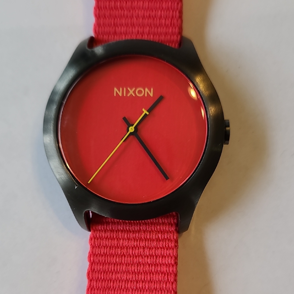 Nixon Bold Red and Black Watch